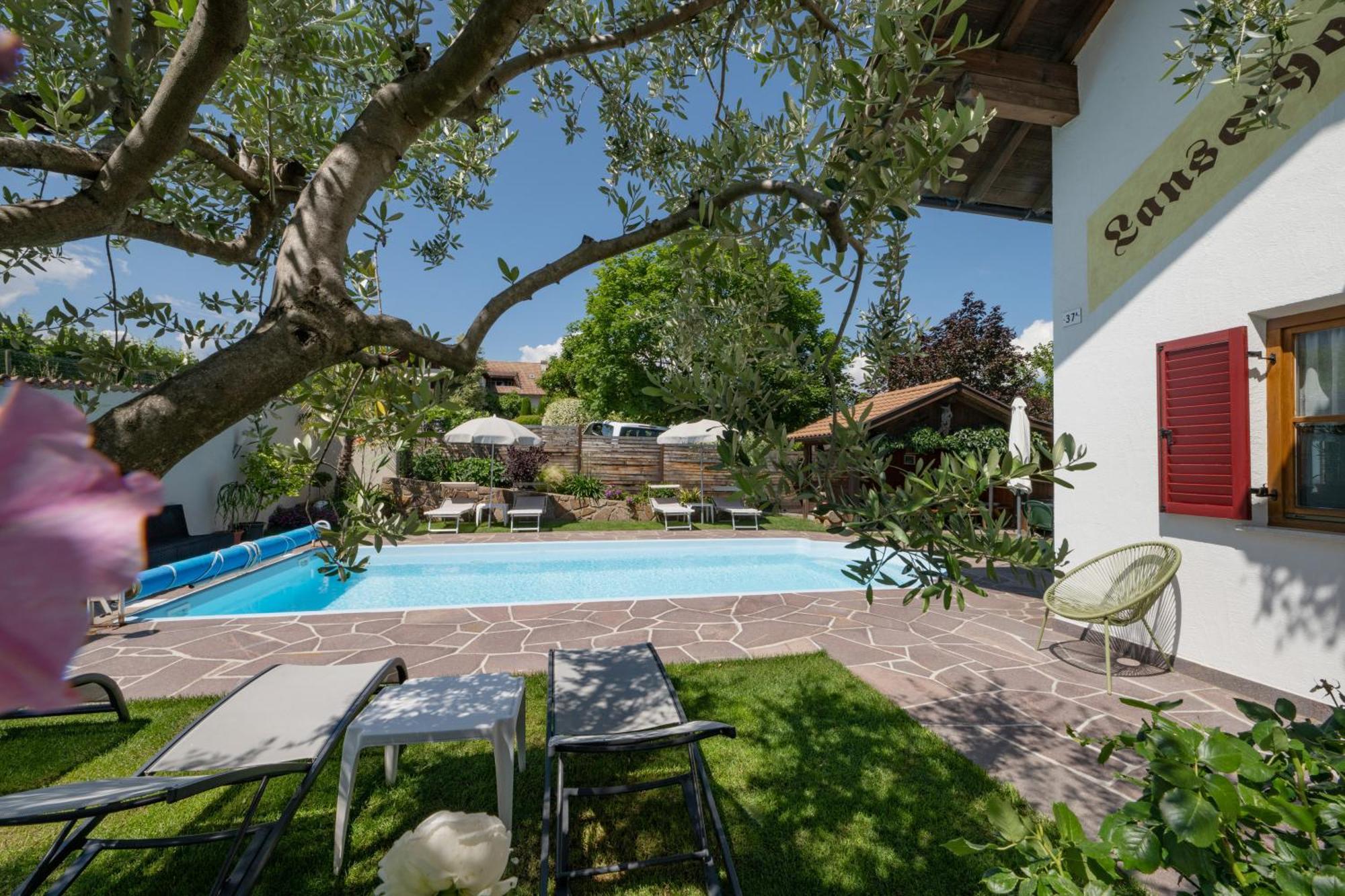 Ferienwohnungen Lanserhof Eppan an der Weinstraße Exteriör bild